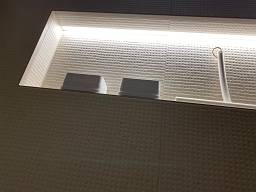 Fertigmontage!!! Es war viel Arbeit, aber das Ergebnis ist Perfekt. Badsanierung im Denkmalgeschützten Siedlungsbau. Hier treffen moderne Akzente auf alte Eleganz. &nbsp;&copy;&nbsp;Mark Kniel GmbH