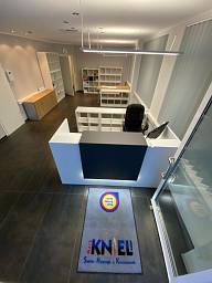 Einzug in unsere neuen Geschäftsräume. Endlich mehr Platz und alles moderner. &nbsp;&copy;&nbsp;Mark Kniel GmbH